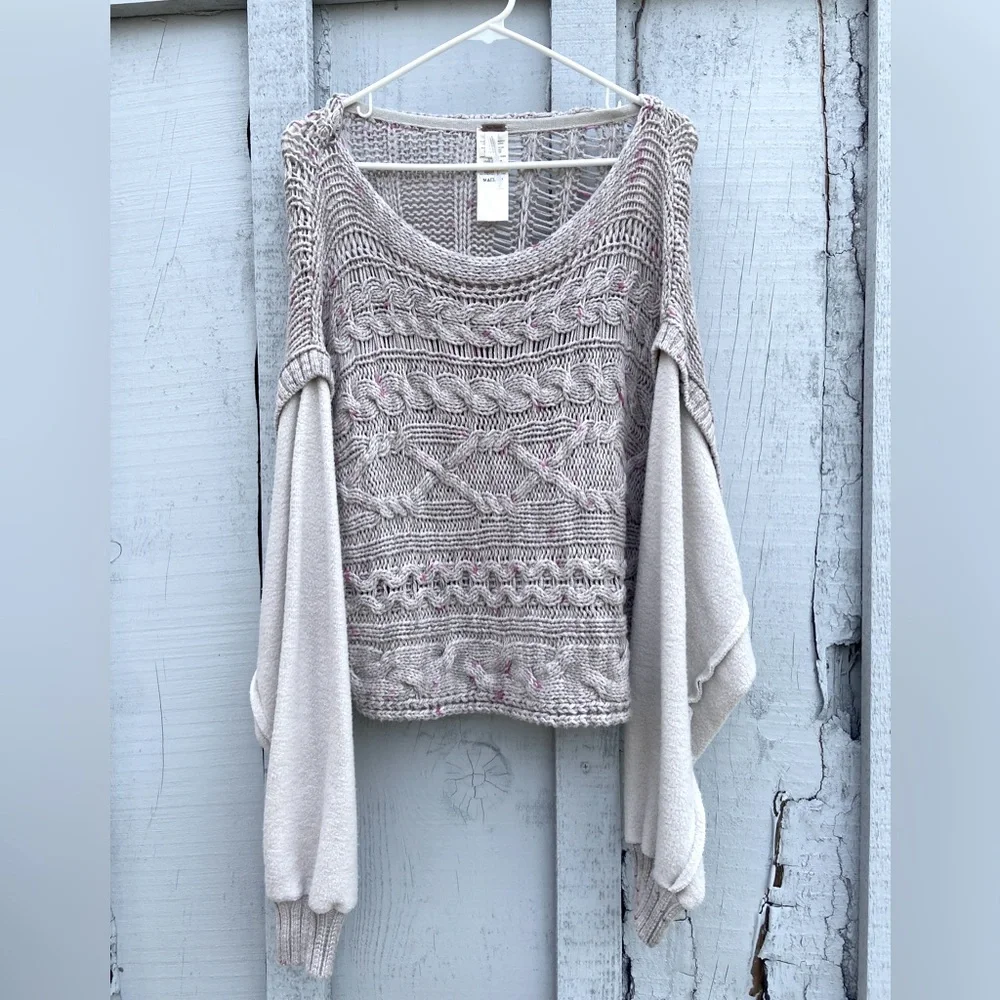 Free People Honey Cable Pullover Sweater in Shell White Combo